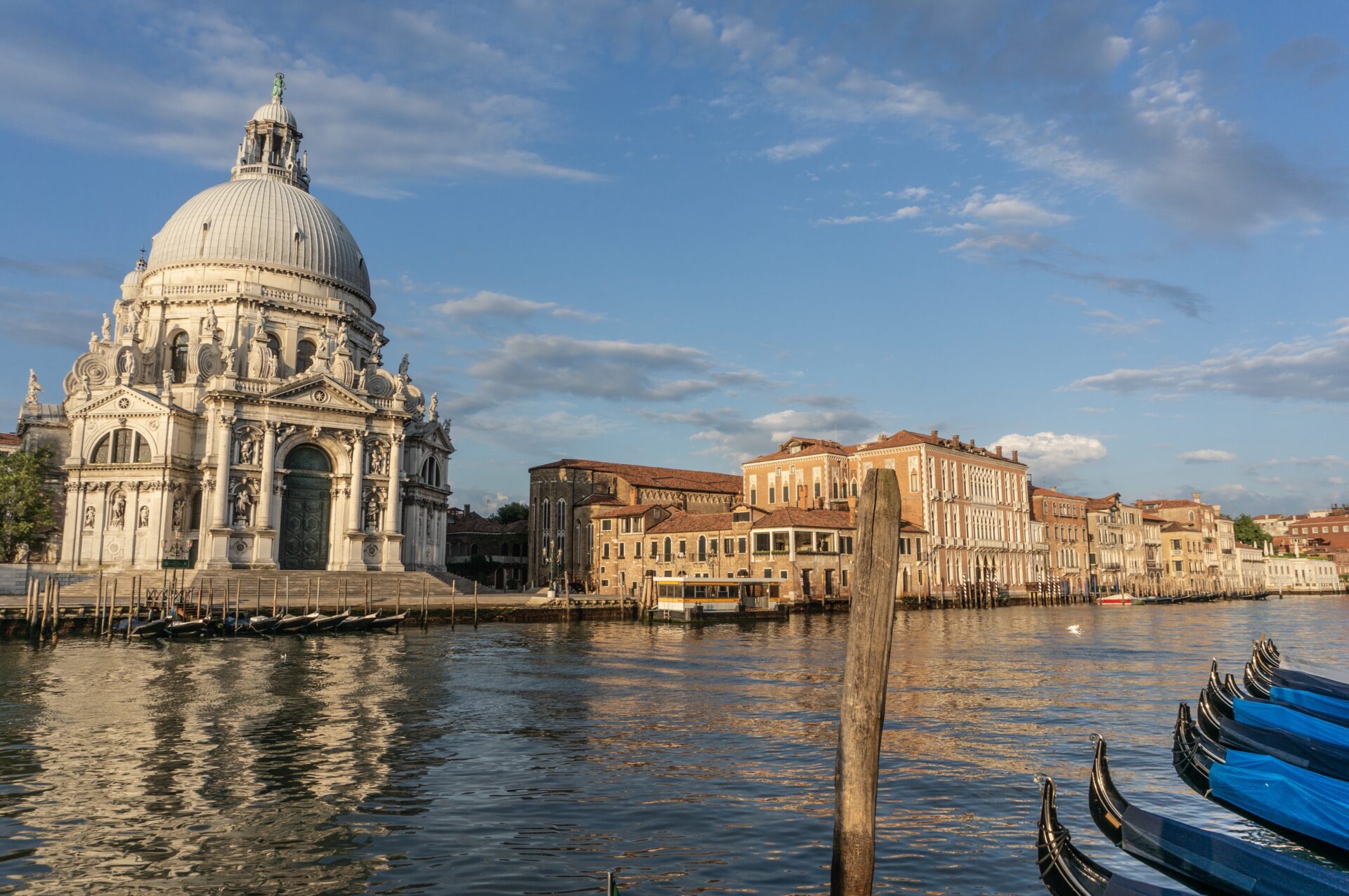 Basilica di Santa Maria della Salute 